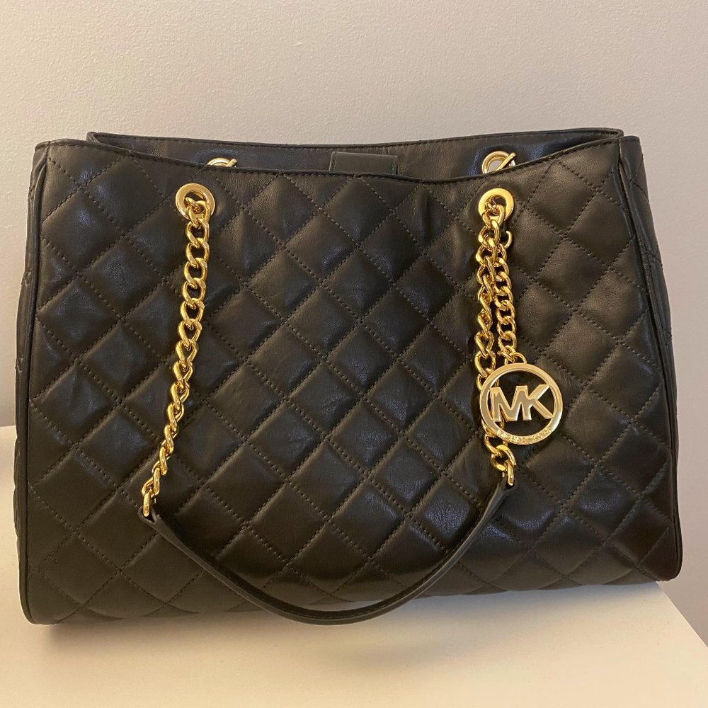 🆕Black Michael Kors Tote Bag